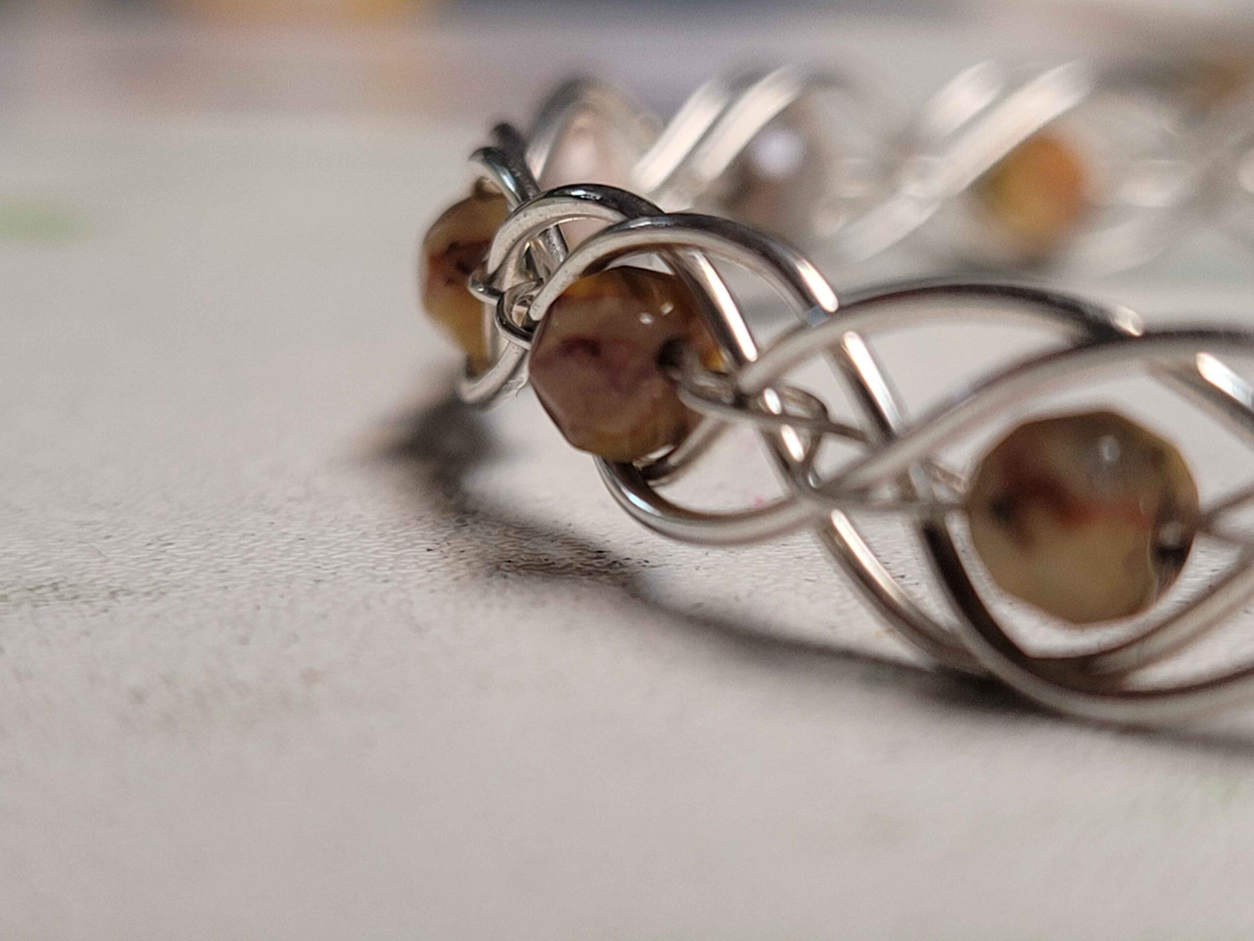 Crazy Lace Agate X's and O's Bracelet - Image 2
