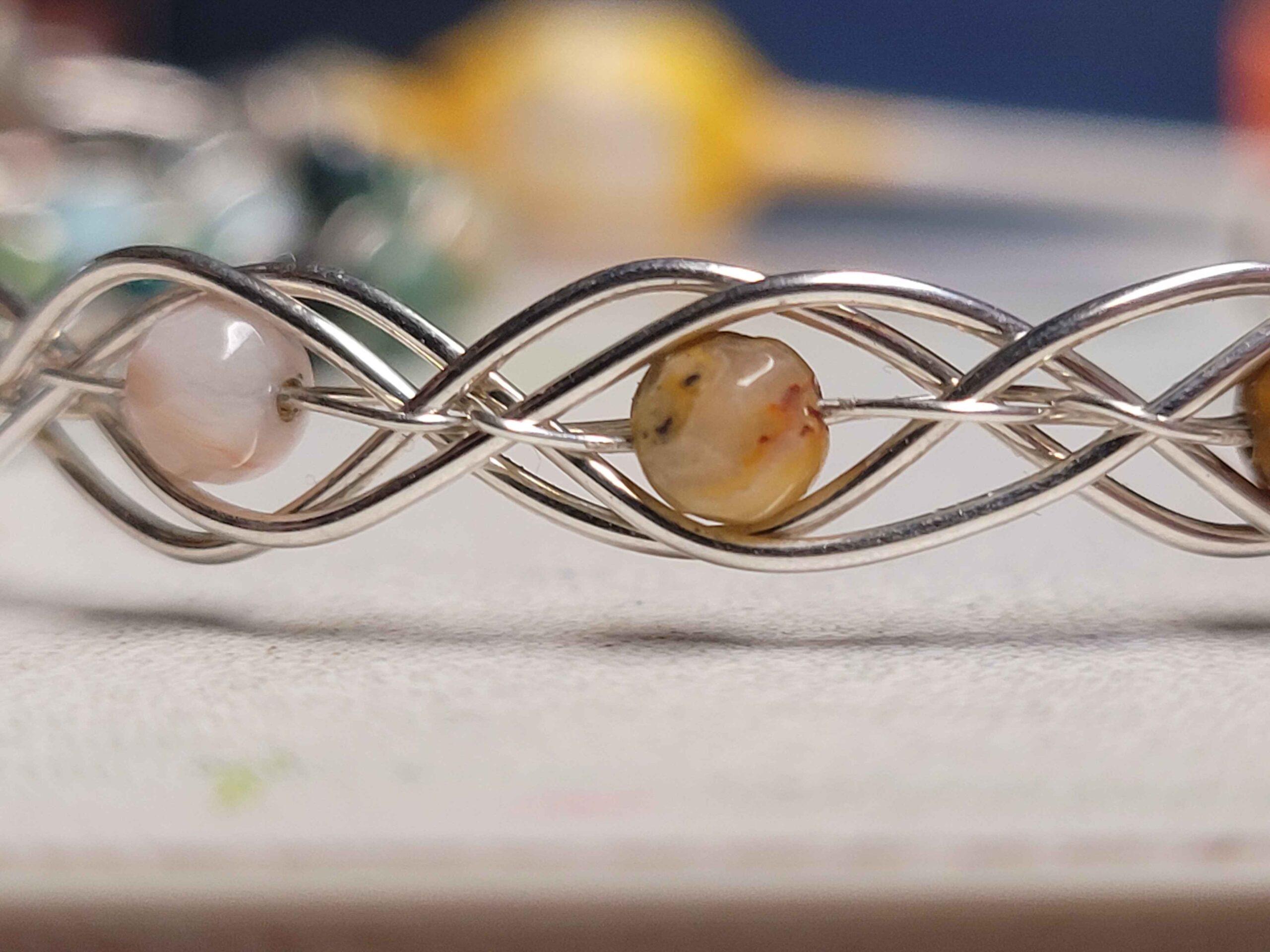 Crazy Lace Agate X's and O's Bracelet - Image 3