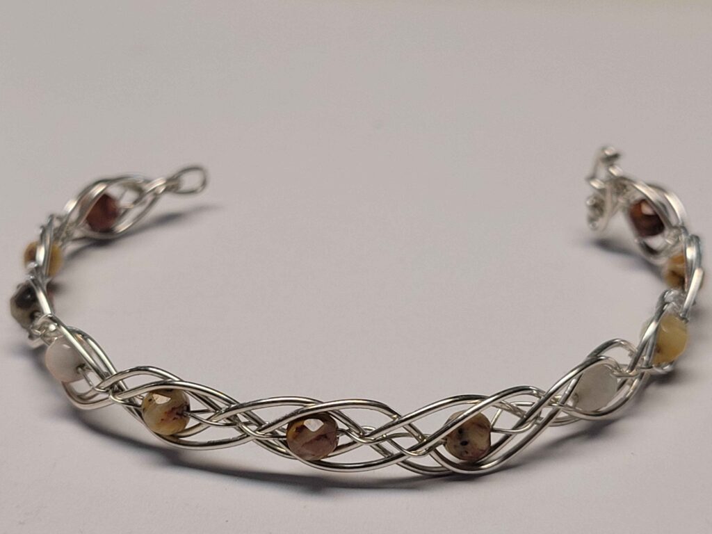 Crazy Lace Agate X's and O's Bracelet