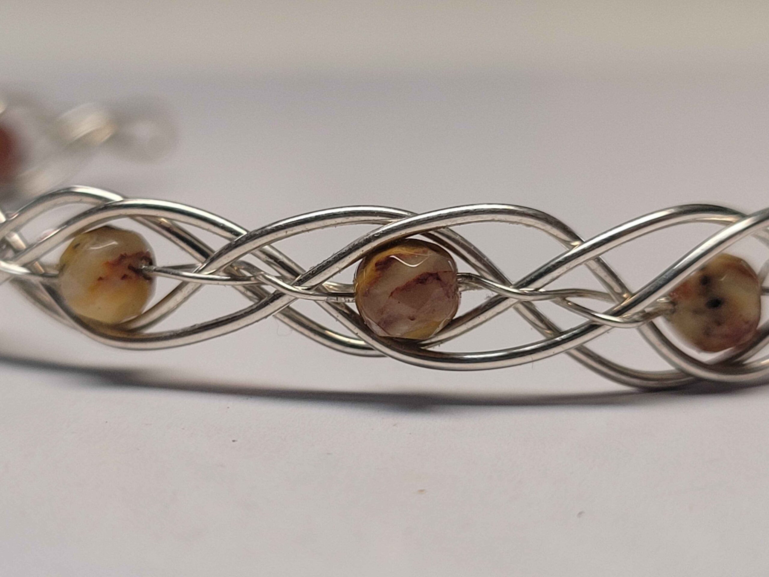 Crazy Lace Agate X's and O's Bracelet - Image 6