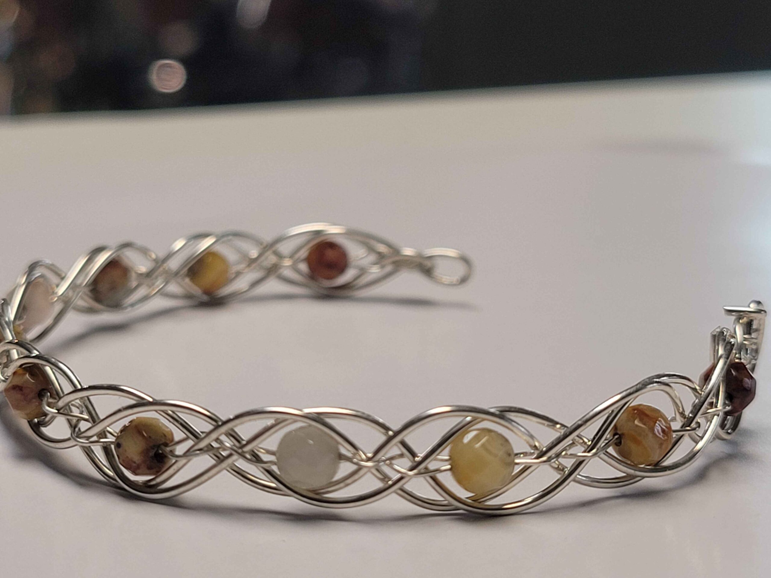Crazy Lace Agate X's and O's Bracelet - Image 8