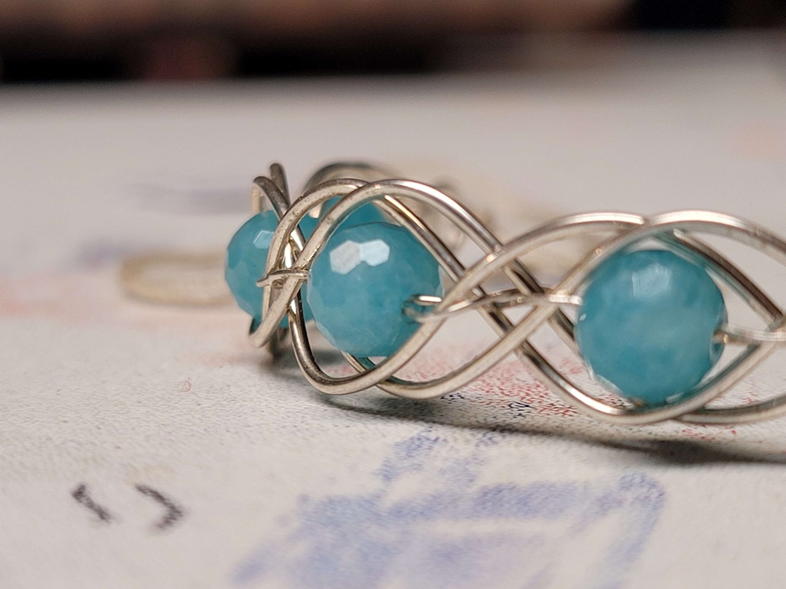 Faceted Amazonite X's & O's Bracelet - Image 4
