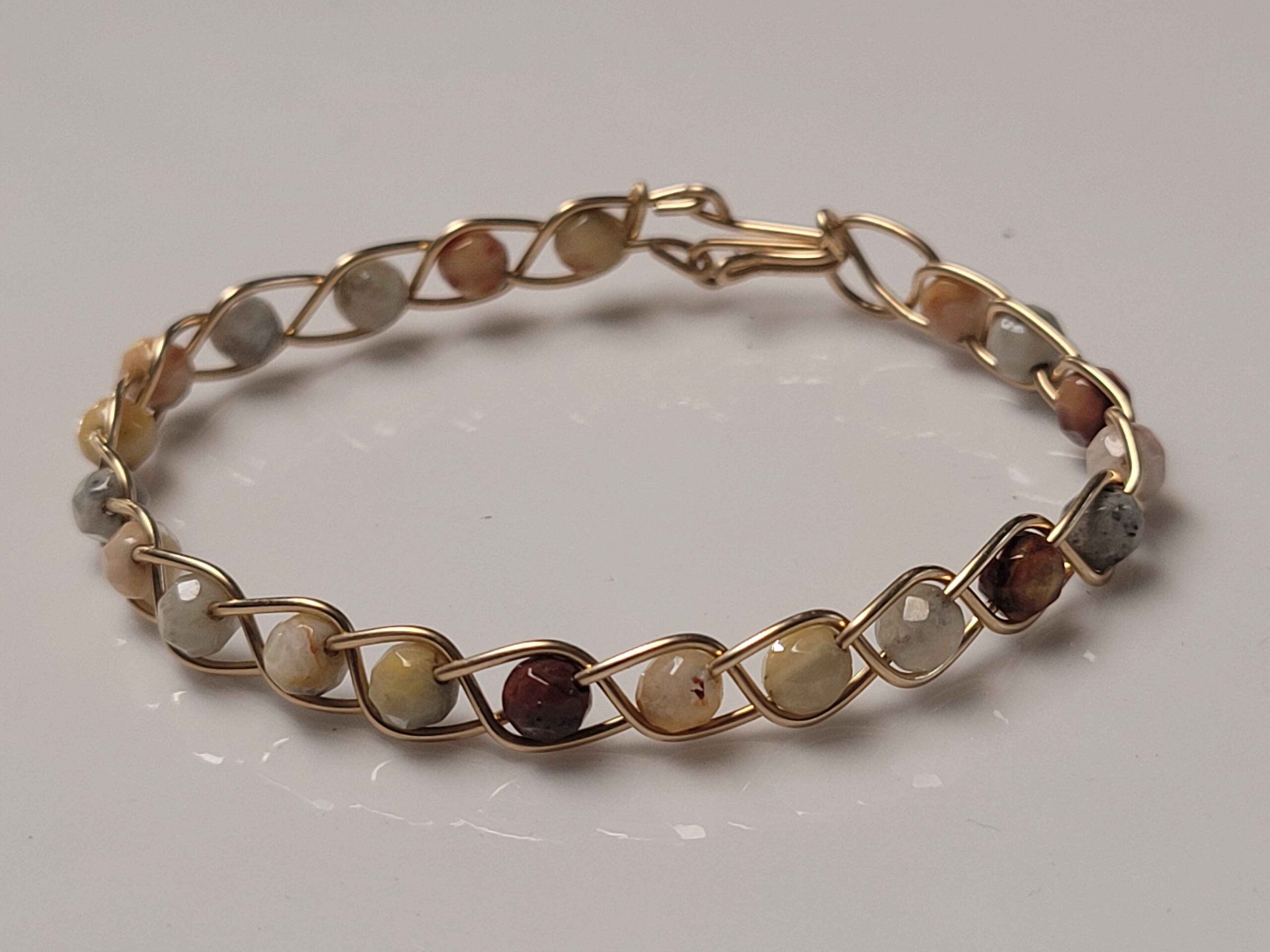 Crazy Lace Agate & Gold Braid Bracelet - Image 8